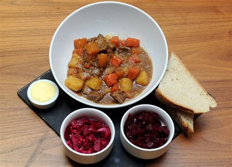 Lfc Reveals Worlds Best Scouse Recipe Liverpool Fc