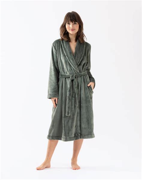 Plush Flannel Twill Bathrobe Essentiel In Moss Green Lingerie Le Chat