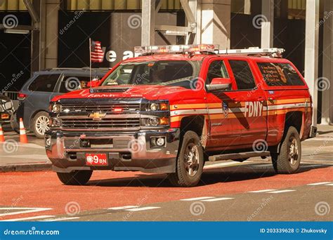 FDNY EMS Battalion Vehicle Editorial Photo CartoonDealer 16288141