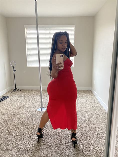 Diamond Monroe : r/ClassyPornstars