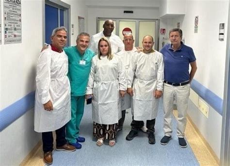 Reggio Calabria Al Gom 5 Nuovi Medici Cubani In Servizio Al Pronto