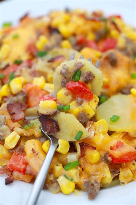 Hamburger And Potato Casserole With Veggies And Cheese Thrifty Jinxy