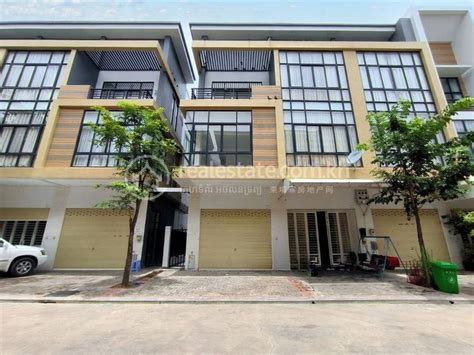 Bed Bath Shophouse For Sale In Borey Peng Huoth The Star Platinum