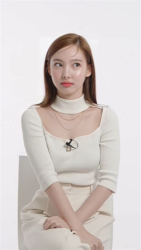 Nayeon Mujeres asiáticas hermosas Moda femenina Moda