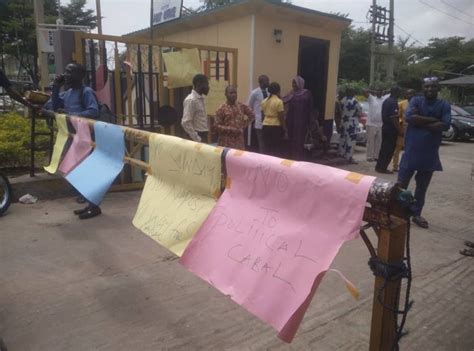 Pictorial Nipost Staff Reject Newly Appointed Ceo Shut Down Head Office