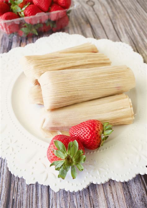 Strawberry Tamales Tamales De Fresa Tamales Mexican Food Recipes