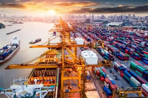 Russia's imports rose 64% to USD 36.27 billion between April and ...