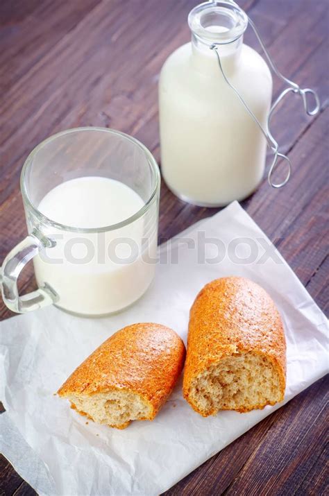 Milch Und Brot Stock Bild Colourbox