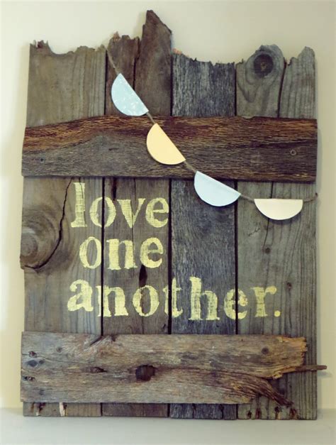 Namely Original Pallet Wood Sign Ideas