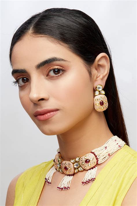 Buy Gold Plated Meenakari Choker Set By Nayaab By Aleezeh Online At Aza