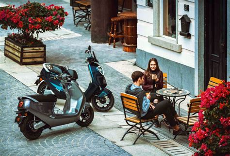 Τα Ηλεκτρικά Scooter Yadea - Moto & Bike TV