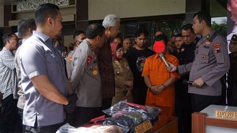 Korban Pengasuh Ponpes Cabul Di Batang Capai 14 Santriwati Begini Cara