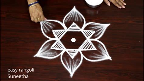 Dots Daily Rangoli By Easy Rangoli Suneetha Beginners Muggulu