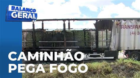 Caminhão carregado de cerveja pega fogo YouTube