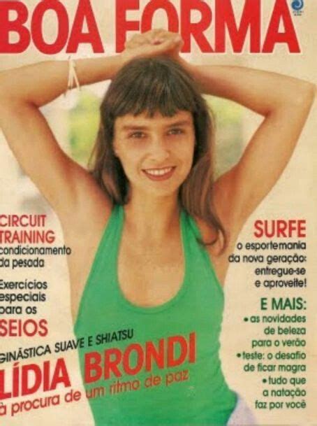 A atriz Lídia Brondi na capa da revista Boa Forma em 1988 Novela vale