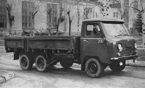 Автомодельное бюро: УАЗ-452ДГ