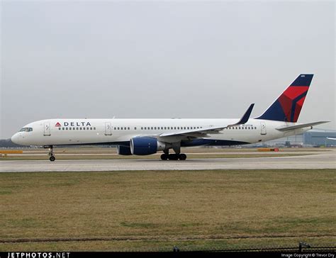 N721TW Boeing 757 231 Delta Air Lines Trevor Dry JetPhotos