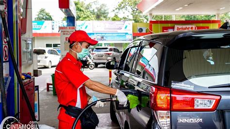 Fakta Isi Bensin Full Tank Yang Jarang Diketahui Pemilik Mobil