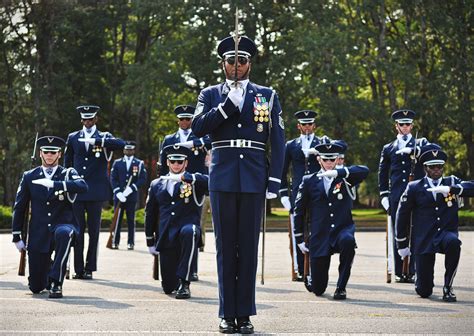 U.S. Air Force Honor Guard Drill Team visits McChord Field > Air ...