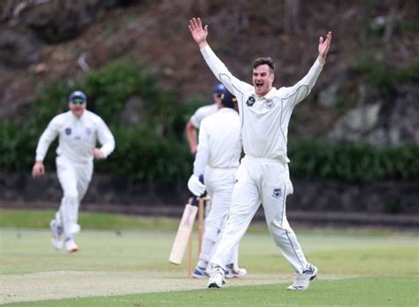 lister  covid  replacement   zealand rediff cricket