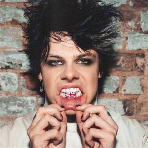 Yungblud Annuncia Il Suo Primo Libro Radiofreccia