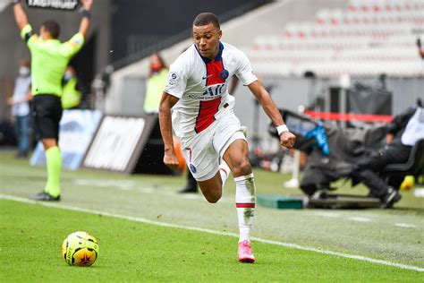 Foot Psg Psg Mbappé A Tout Prévu ça Fait Peur Au Qatar Foot 01