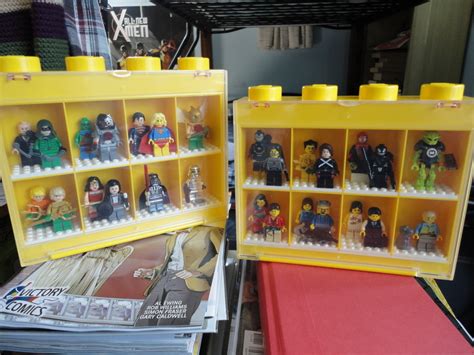 Review: Minifig Display Case - blogs_blog_113 - BZPower