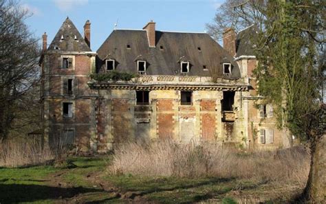 Abandoned Château Maignelay Maignelay Montigny France