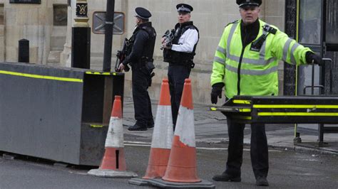 Atentado Em Londres O Que Sabemos Até Agora IstoÉ Independente