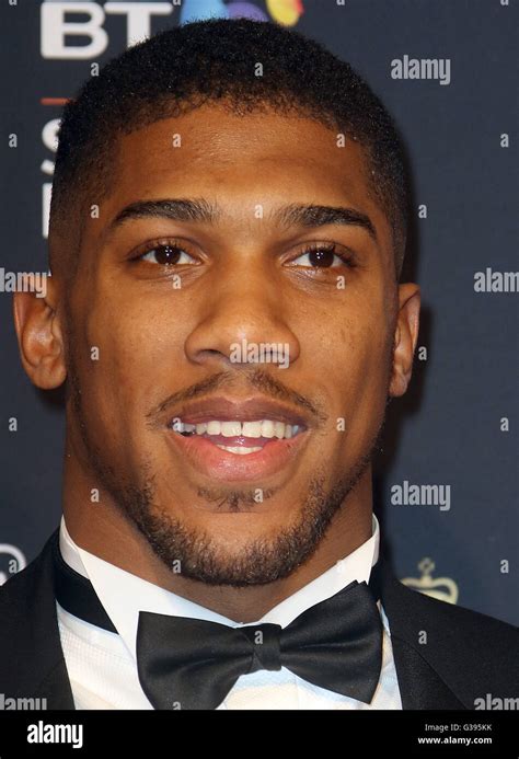 Anthony Joshua Hi Res Stock Photography And Images Alamy