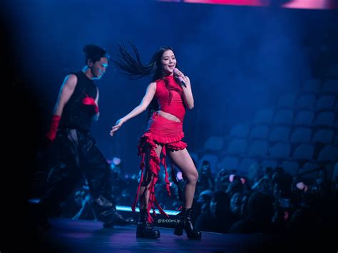 221025 BLACKPINK Jisoo - 'BORN PINK' Concert in Dallas Day 1 | kpopping