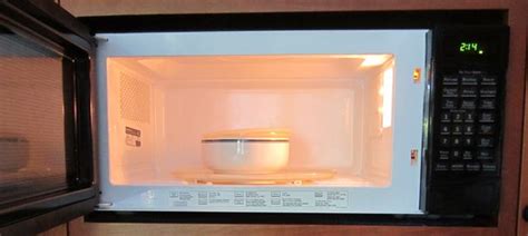 3 Tips For Microwave Cooking Success Mother Would Know