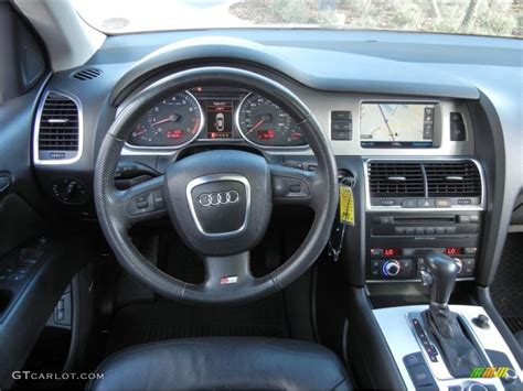 2007 Audi Q7 4.2 Premium quattro Dashboard Photos | GTCarLot.com