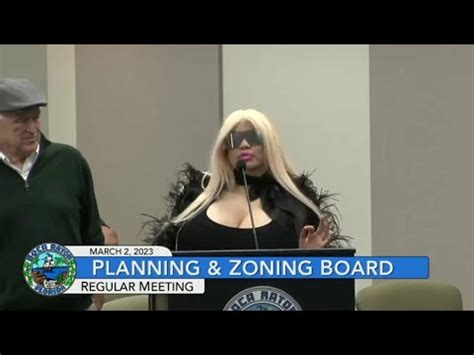 Boca Raton Woman Asks City Board To Create Sugar Daddy And Mommy