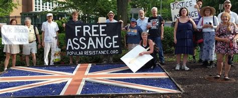 Unity Protests To Free Julian Assange Held All Over The World ...