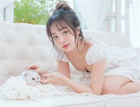 80 Hotgirl Lê Phương Anh bikini khoe thân hình nóng bỏng