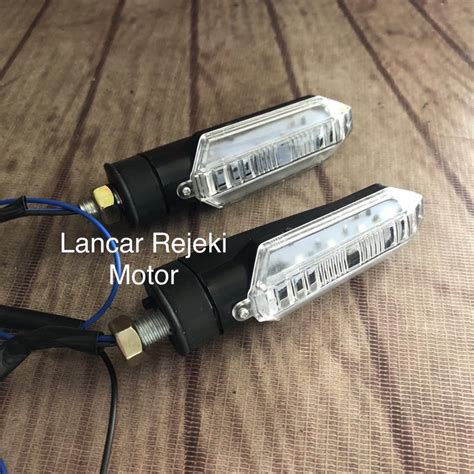 Jual Sepasang Sein Reting LED 4 Titik Kuning Biru Honda Vario 125 150