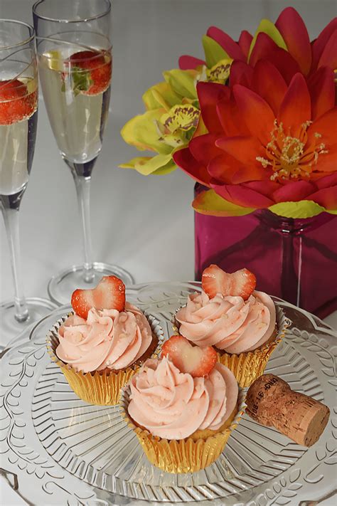 Cocktail Cupcake Recipes And Ideas Daring Home Decor