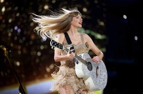 10 Best Taylor Swift Songs Of All Time