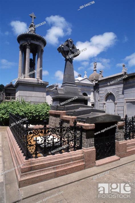 Cemetery La Recoleta, Buenos Aires, Argentina, La Recoleta Cemetery ...