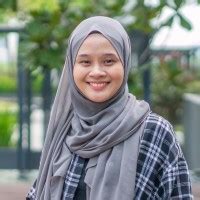 nur azmina binti abdul malik ui designer  todak studios sdn bhd