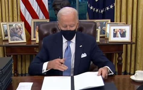 Presidente Joe Biden Extiende Por Un A O M S La Declaraci N De