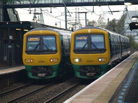 London Midland Class 323 S 323242 And 323203 At Selly Oak Flickr