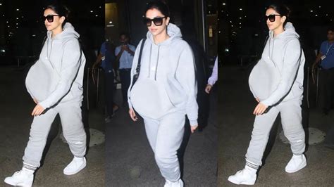 Pregnant Deepika Padukone Flaunting Her Baby Bump First Time After