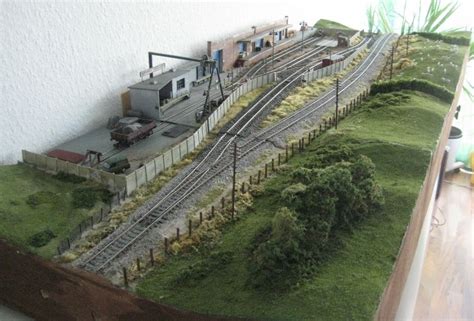 Building Oo Gauge Scenery