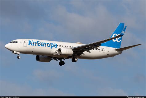 EC MUZ Air Europa Boeing 737 85P WL Photo By Jon Marzo ID 1242192