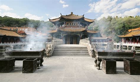 Yuantong Buddhist Temple - Kunming Yunnan China