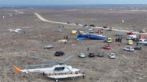 Kazakhstan crash d un avion d Azerbaijan Airlines 38 morts et près