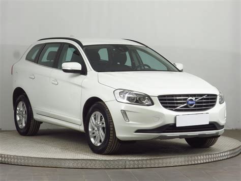 Volvo Xc60 D4 140kw Suv Suv Nafta