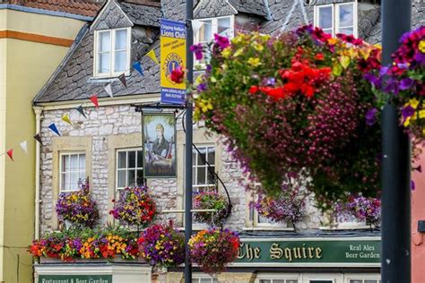 Friday night dinner with friends - Review of The Sodbury Steakhouse at The Squire, Chipping ...